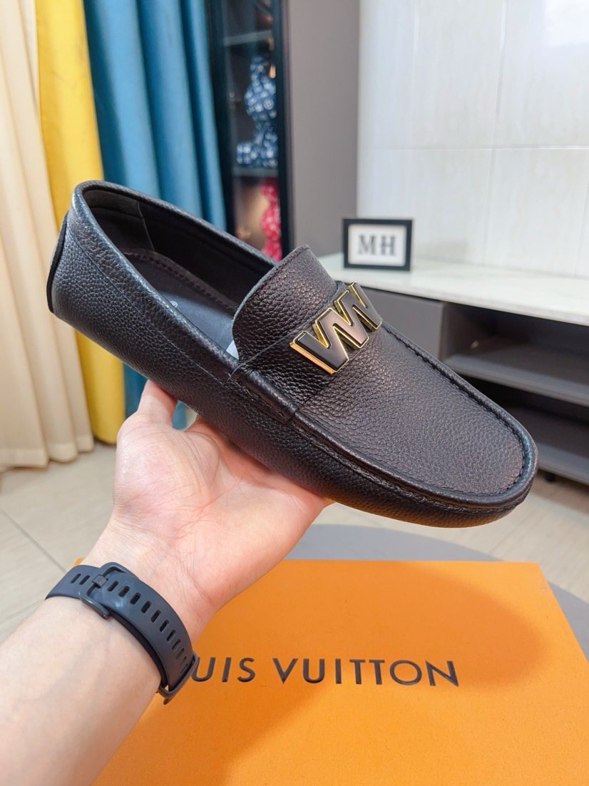 Louis Vuitton Pebbled Driving Loafers